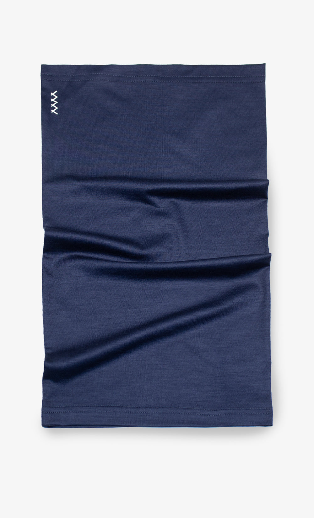 Cache-cou en laine mérinos Stretchwool bleu marine, léger et extensible, fabriqué au Canada.